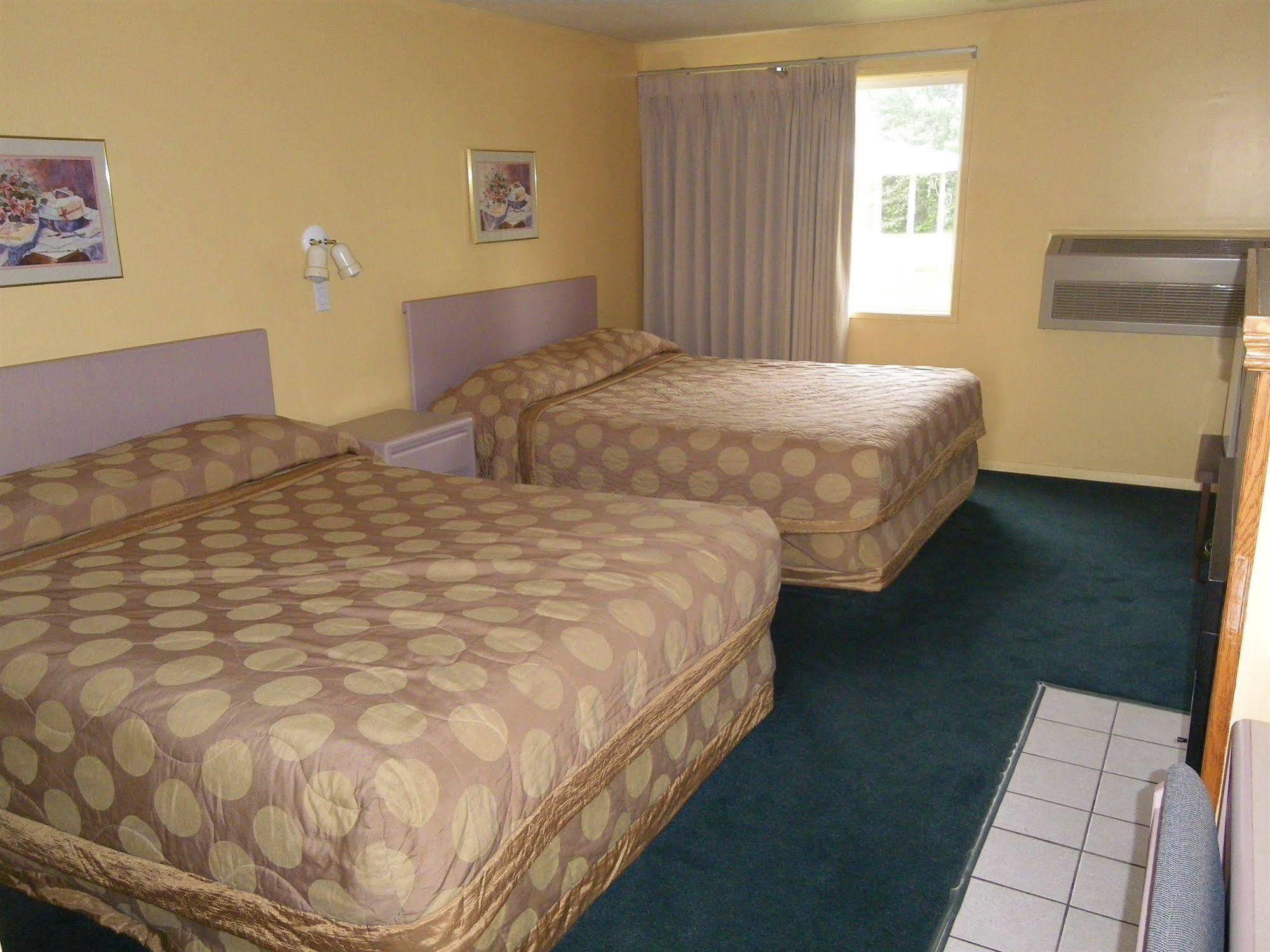 Selkirk Inn Golden Kültér fotó
